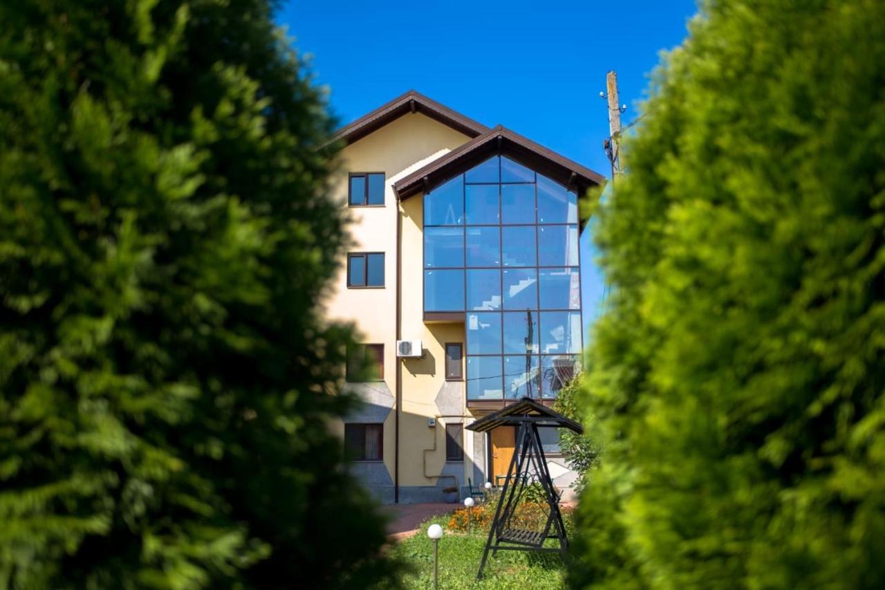 Casa Topazz Târgu Jiu Extérieur photo